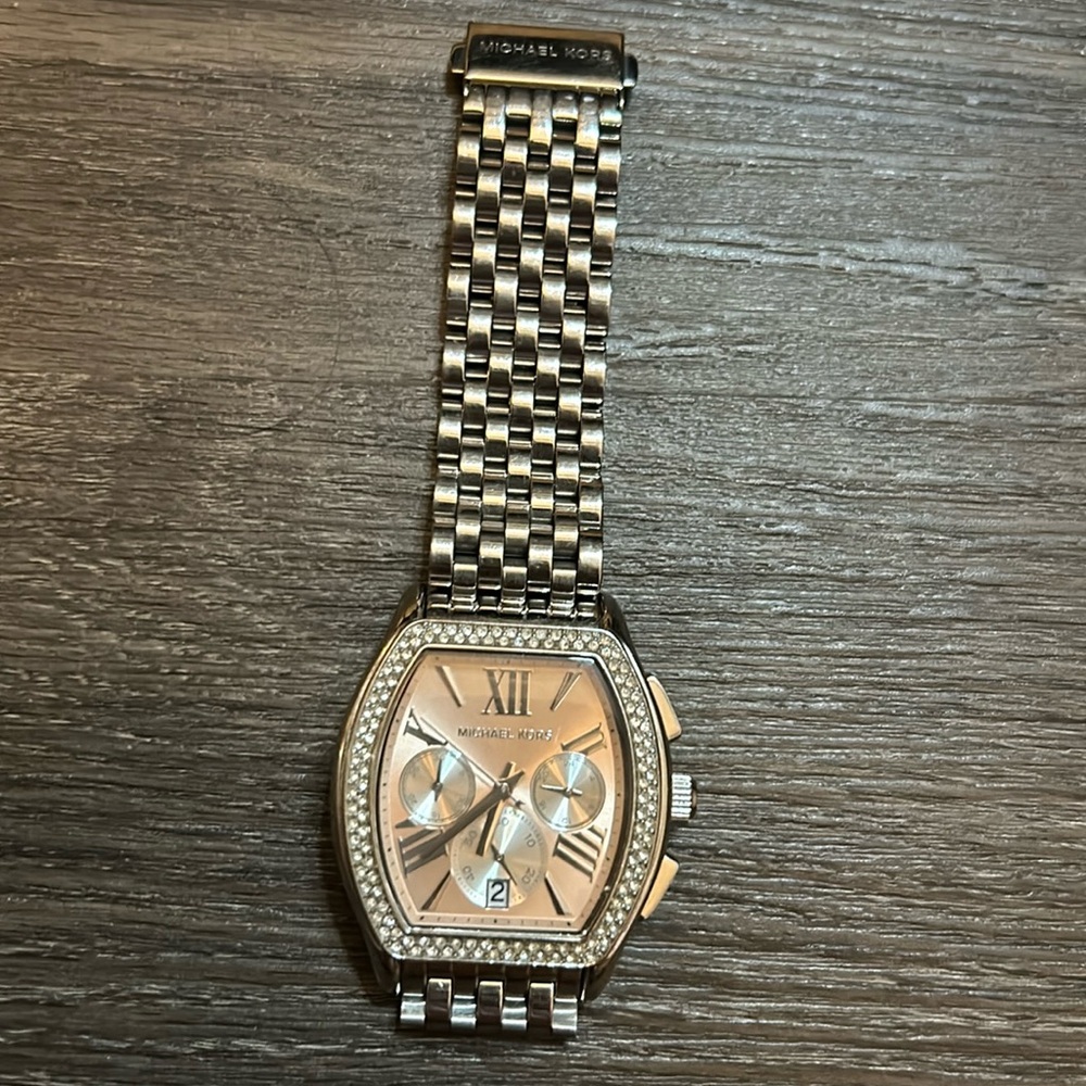 Michael Kors Watch, Model 5897